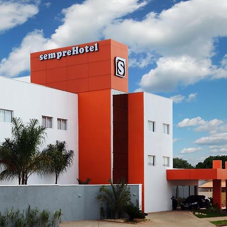 Semprehotel Três Lagoas Eksteriør billede